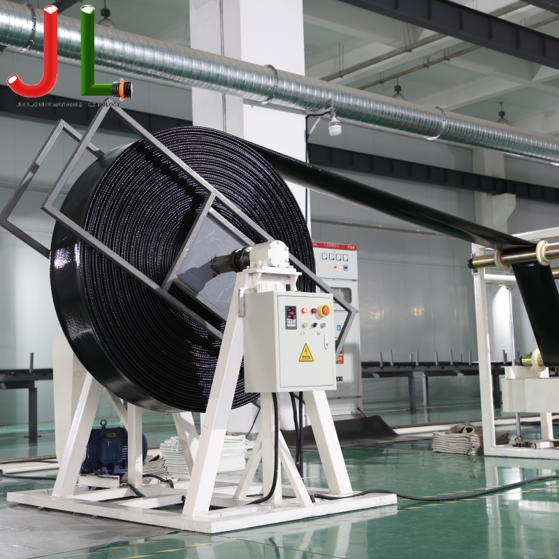 Triple-Layer TPU Fibra confirmata INCILE Hose: Inner Liner, Exterior Cover & High-Tenacity volutpat